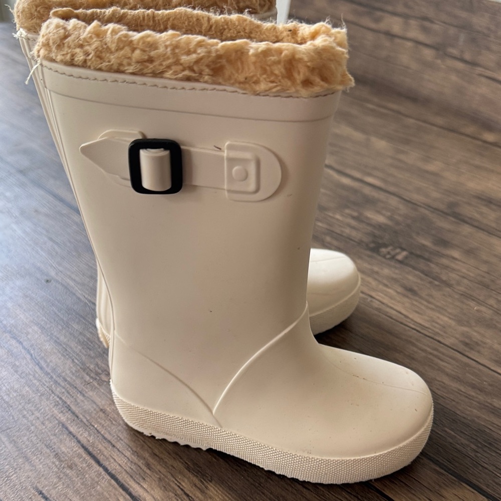 Igor France Cream Fur-Lined Boots